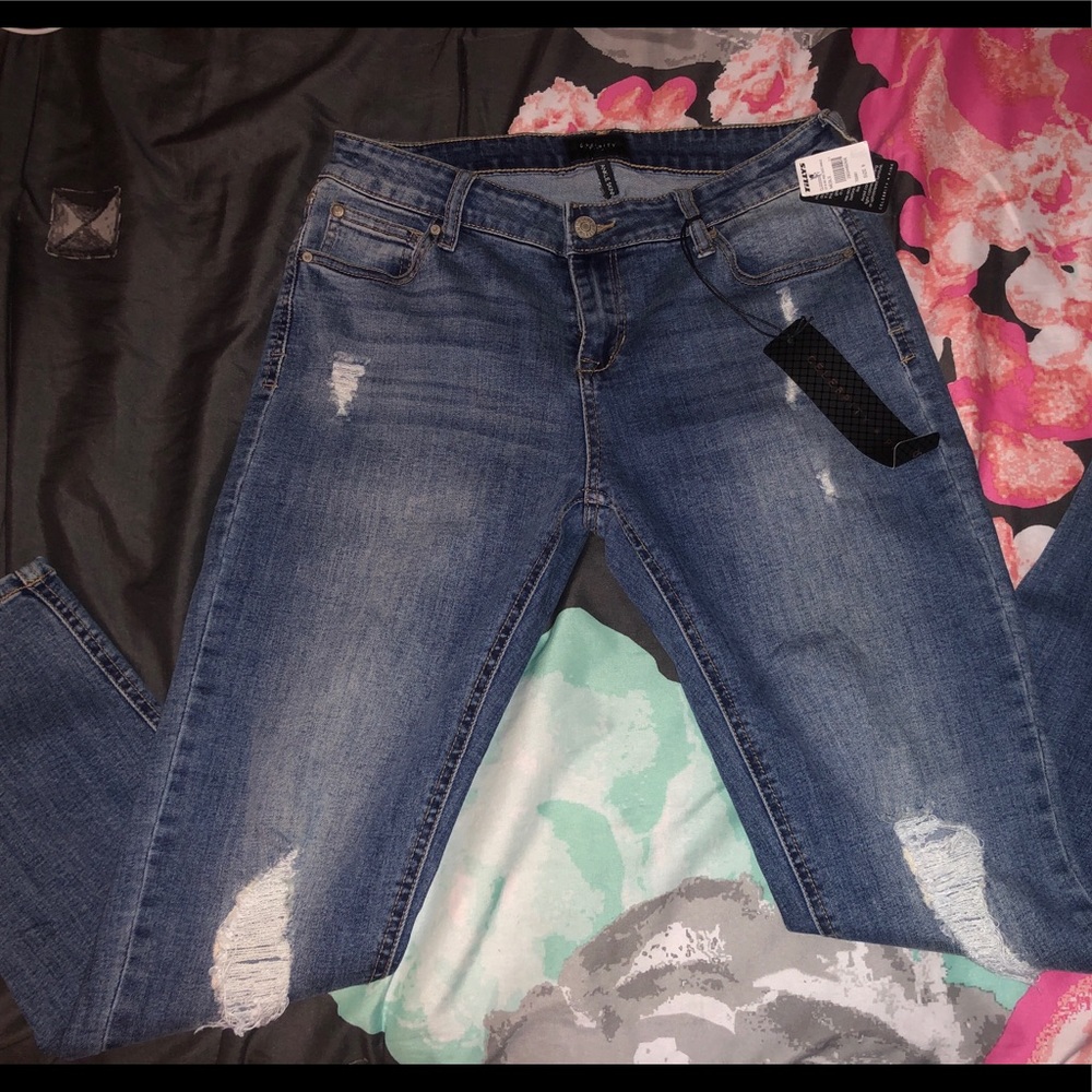 Tillys Jeans